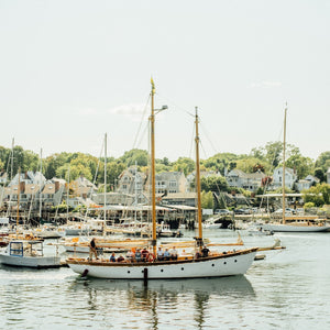 Photo of a beginner photography workshop in Camden, Maine during Jewel2023, organized by Down East Adventures.