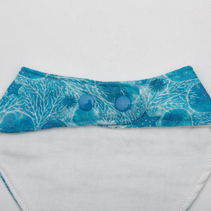 Turquoise adjustable baby bib by Baloo Baleerie with soft fabric and adjustable neck strap, designed for infants.