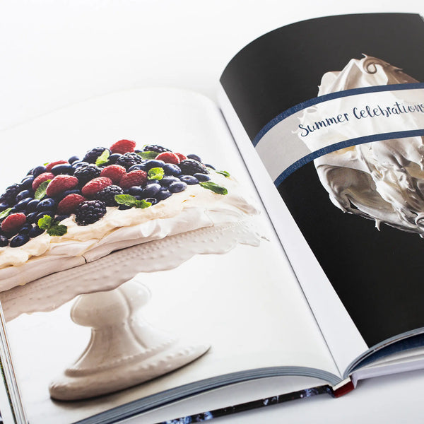 The Blueberry Cookbook: Year-Round Dishes from Field to Table