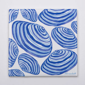 Festive Fish trivet featuring colorful clams design, ideal for protecting surfaces during holiday meals.