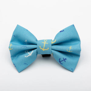 Medium pet bow from Tealight Studios featuring anchor design, suitable for dogs or cats, with a stylish and charming appearance.